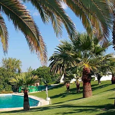Capitalmoura Mouragolf Village