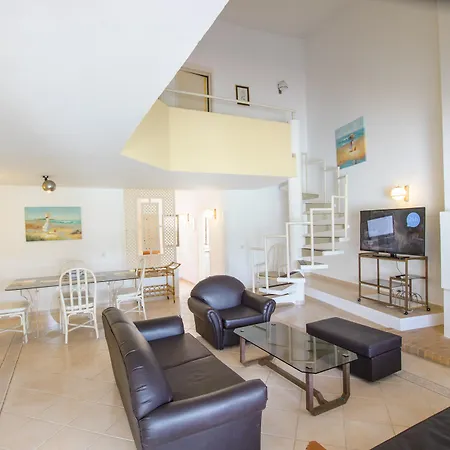 Capitalmoura Mouragolf Village Aparthotel 3*